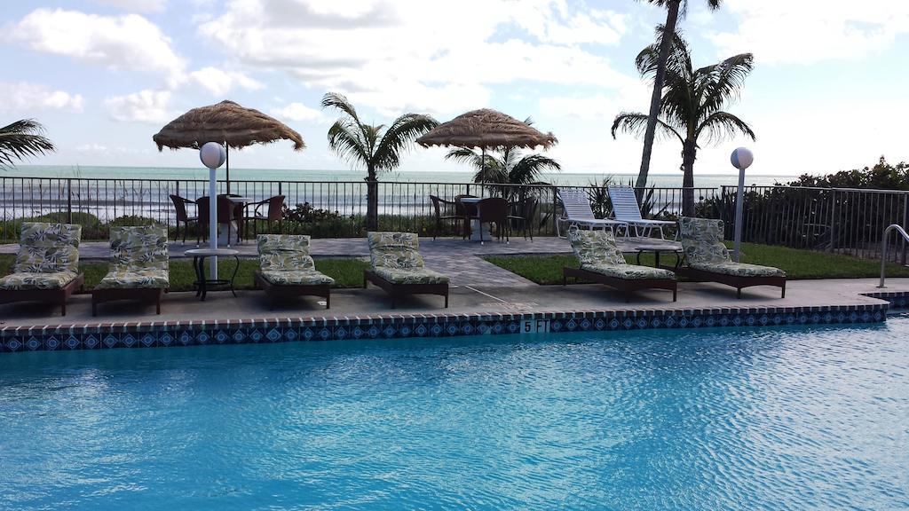 Surf Studio Beach Resort Cocoa Beach Buitenkant foto