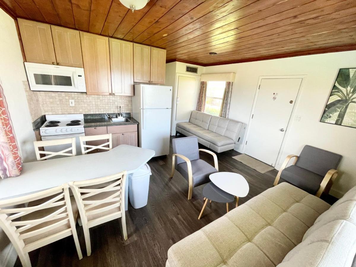 Surf Studio Beach Resort Cocoa Beach Buitenkant foto