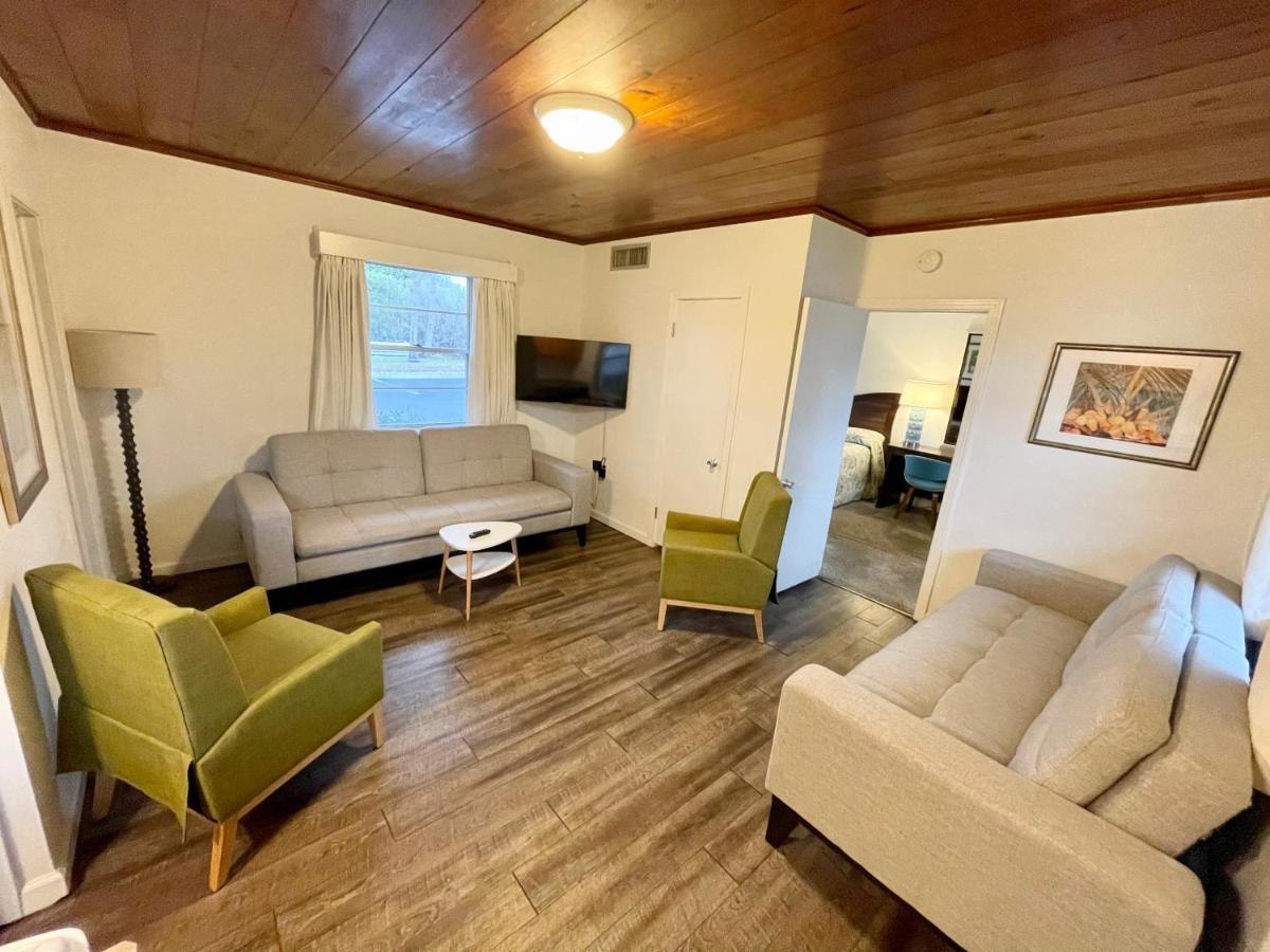 Surf Studio Beach Resort Cocoa Beach Buitenkant foto