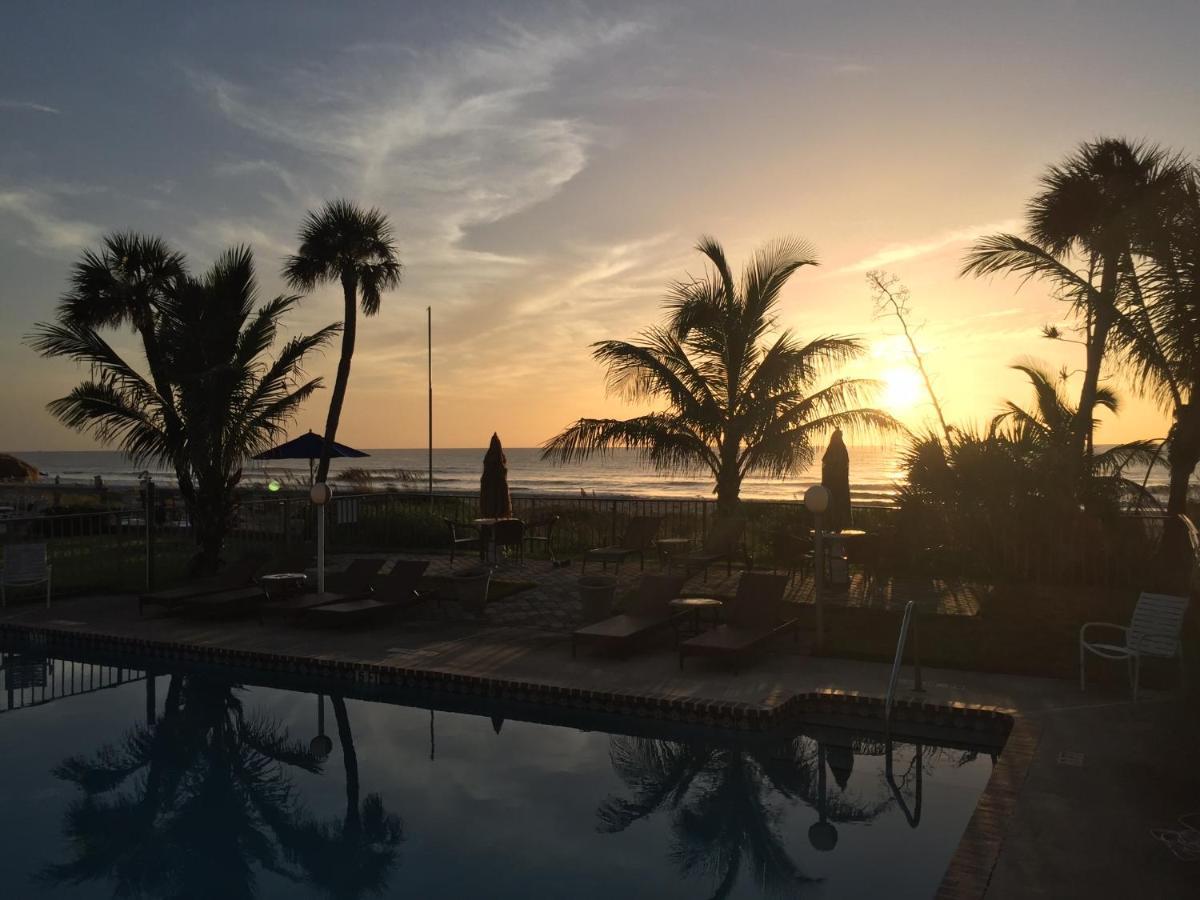 Surf Studio Beach Resort Cocoa Beach Buitenkant foto