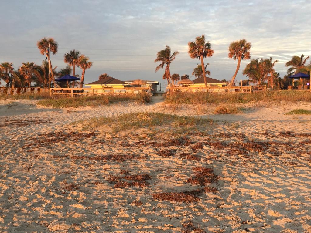 Surf Studio Beach Resort Cocoa Beach Buitenkant foto